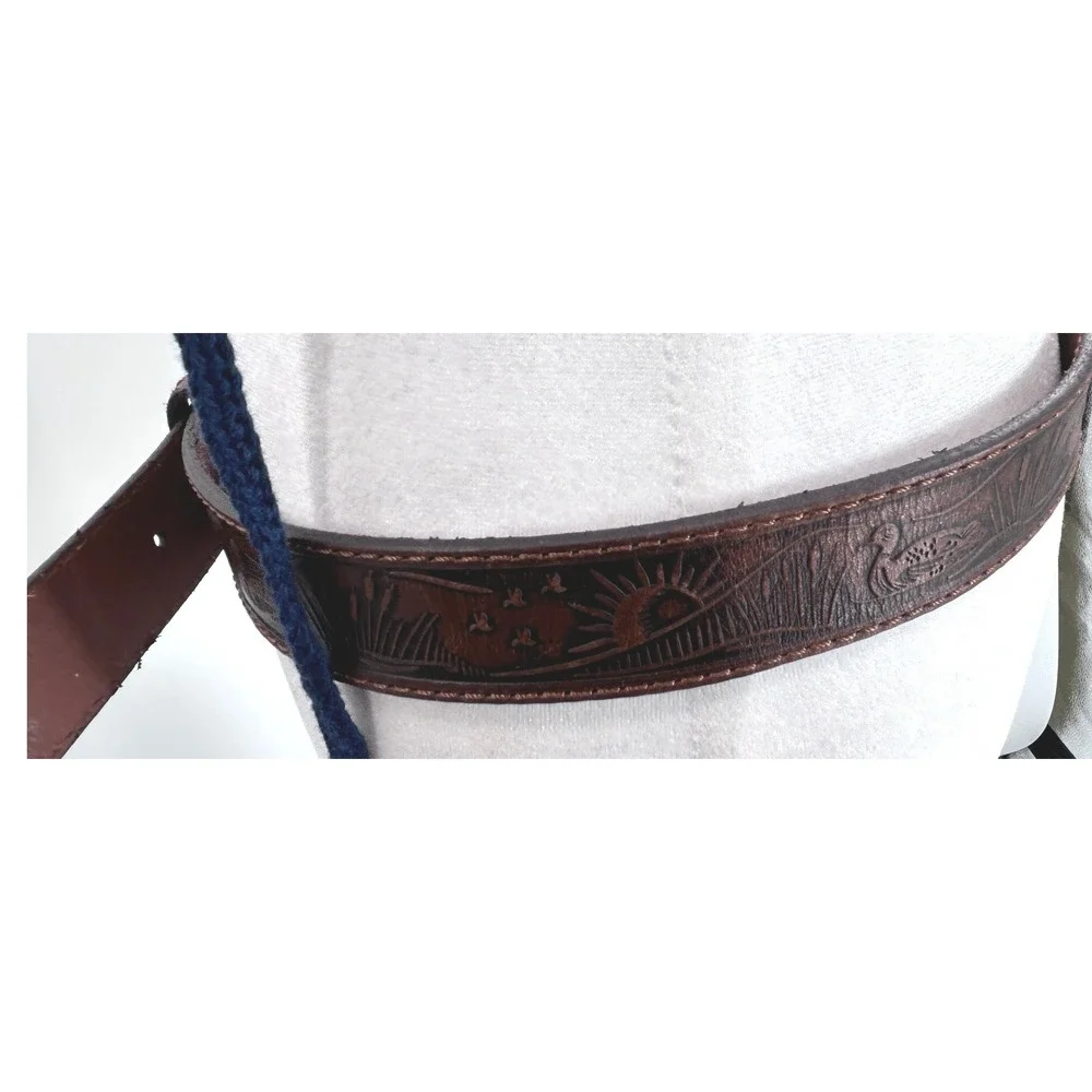 J.Crew Mens Embossed Genuine Italian leather dress belt Size 34 Tooled Heritage